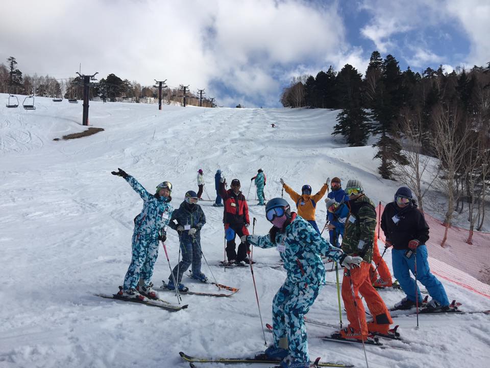 中高年のための基礎スキーキャンプ 2018各種キャンプ 天元台スキースクール
