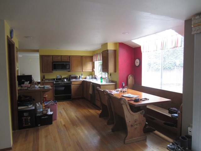 The Bold & The Beautiful Tenhulzen Residential