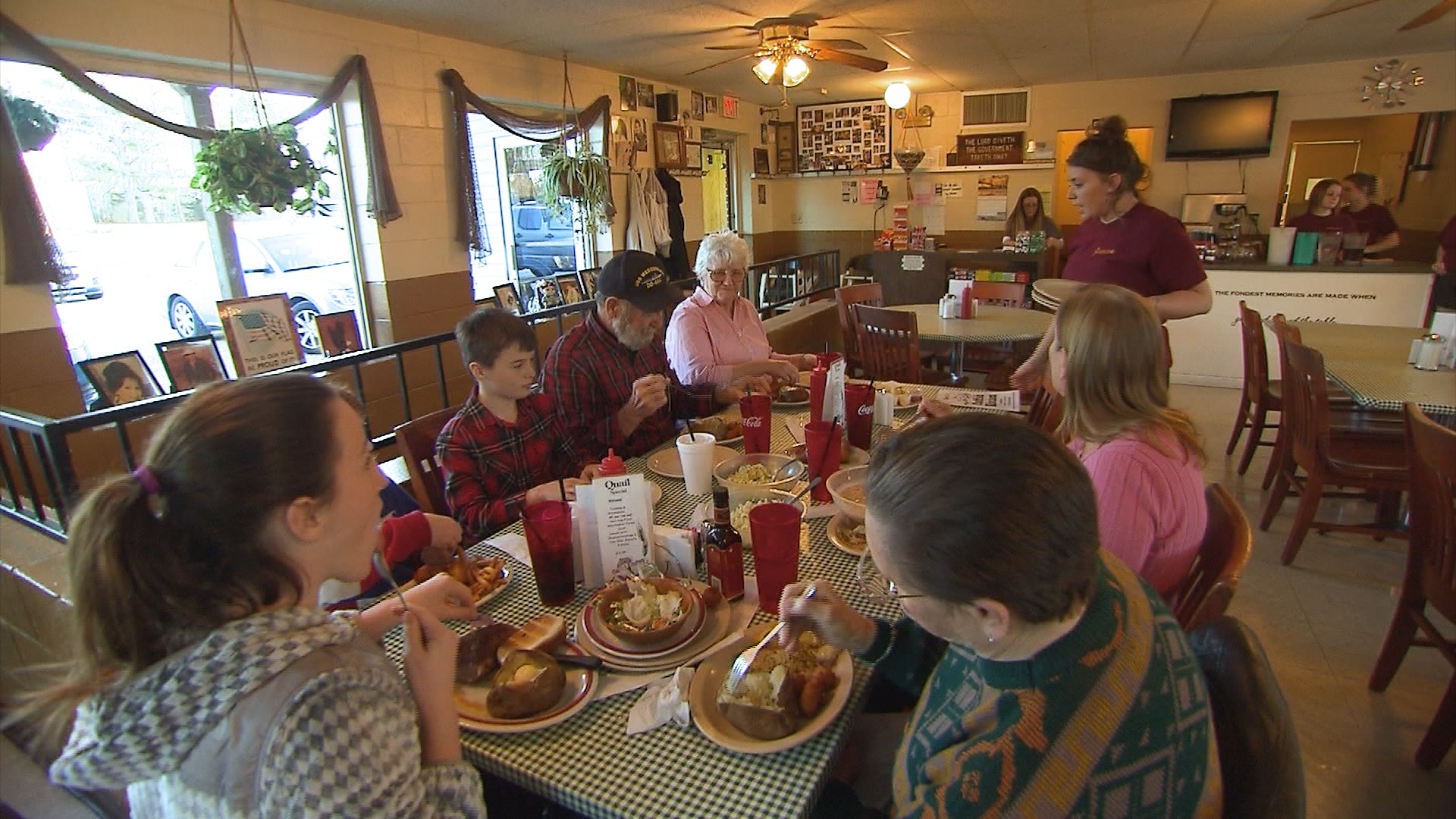 Catfish Kitchen Tennessee Crossroads NPT