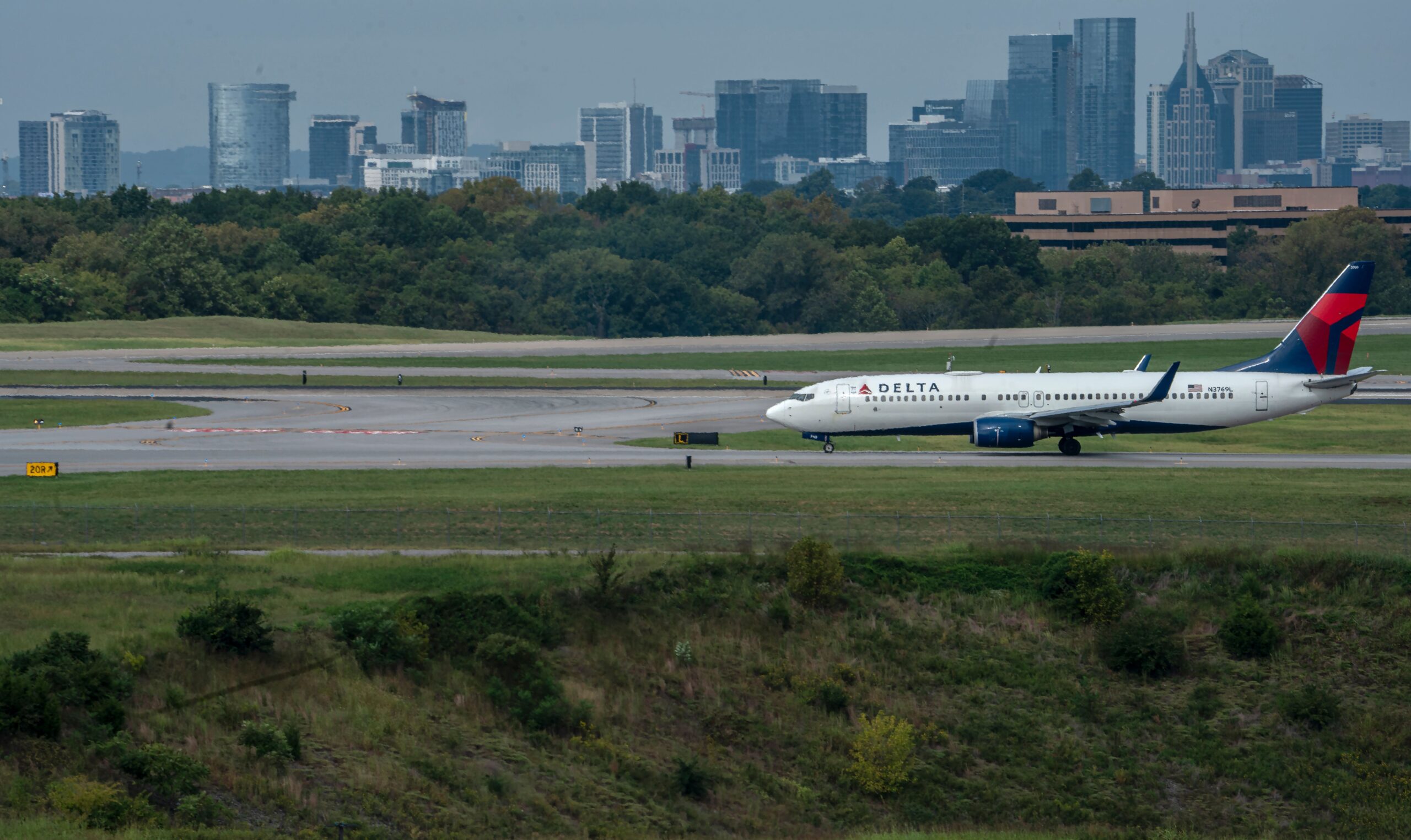 Nashville Airport board seats new members, despite protest from city