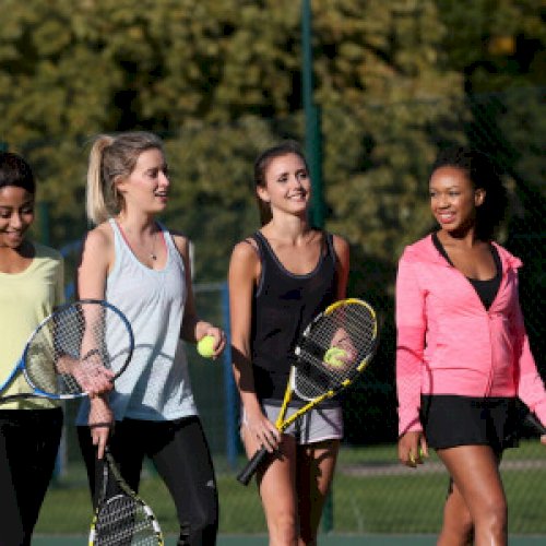 Coaching programmes Tennis Surrey Premier Tennis