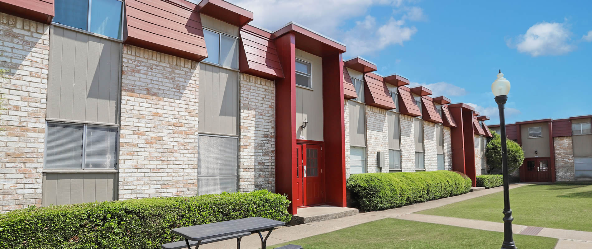 Tennyson Arms Apartment Homes Waco, TX 76710 (254) 7728141