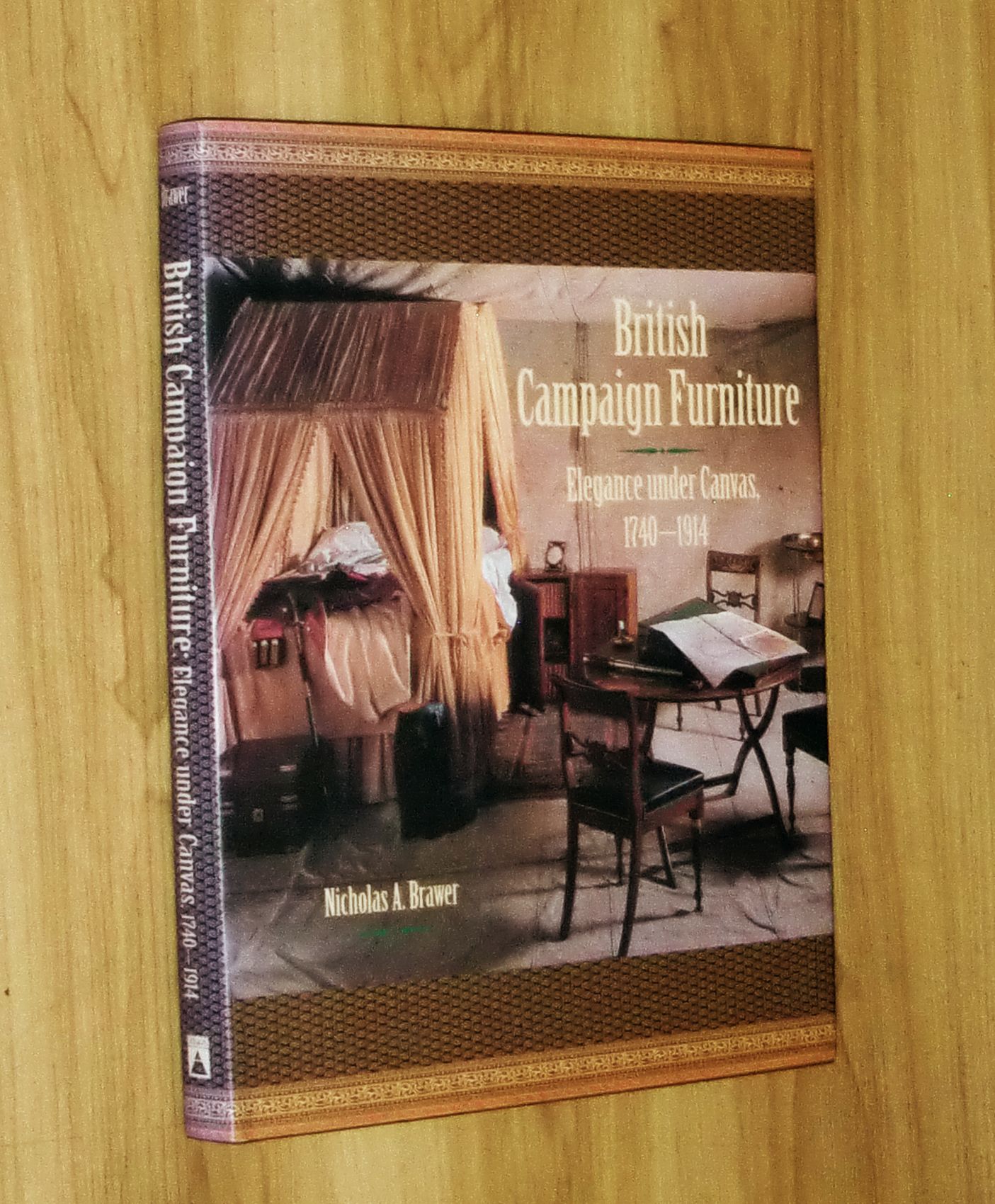 British Campaign Furniture Elegance Under Canvas Ten Pound Island