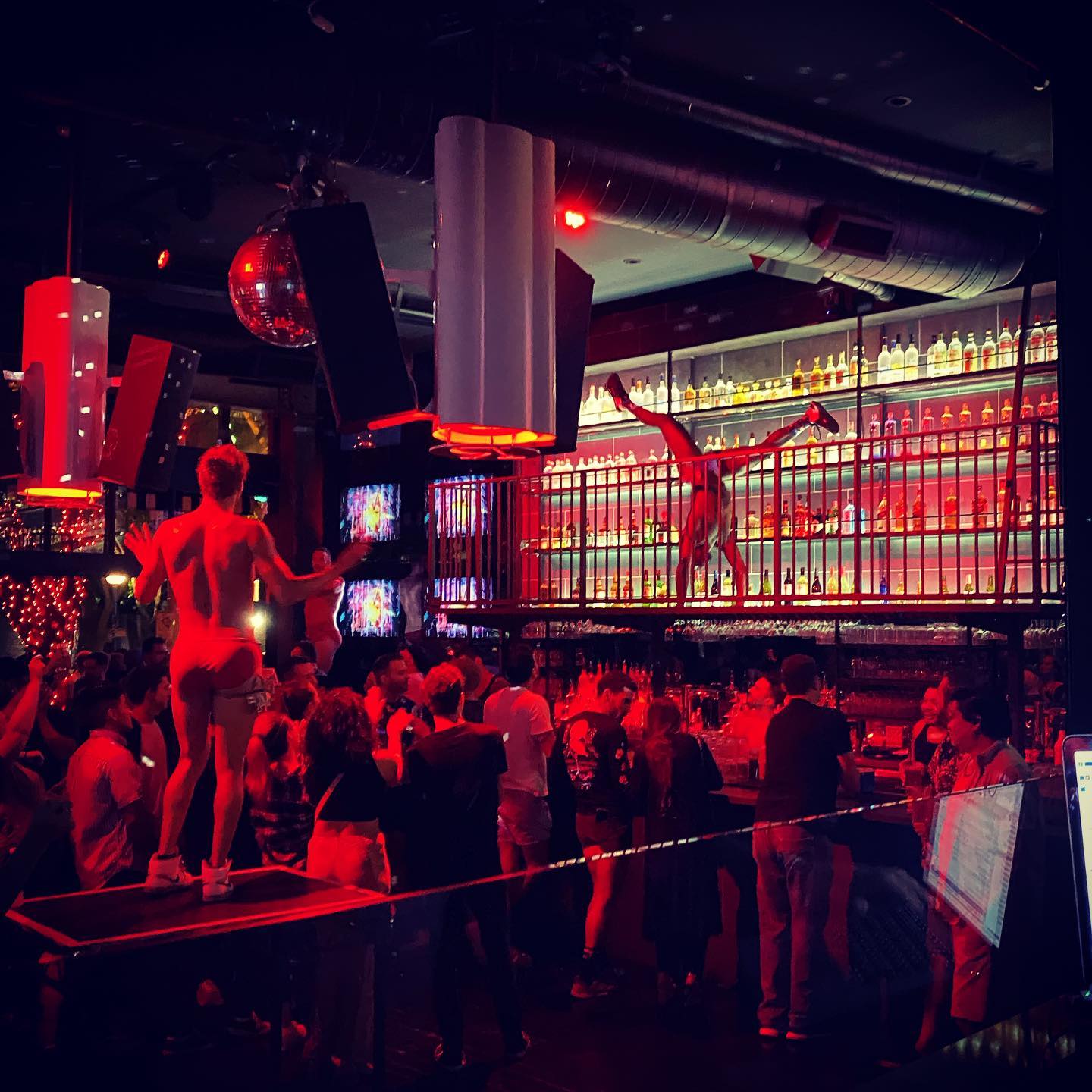 Revolver Video Bar Ten Visit