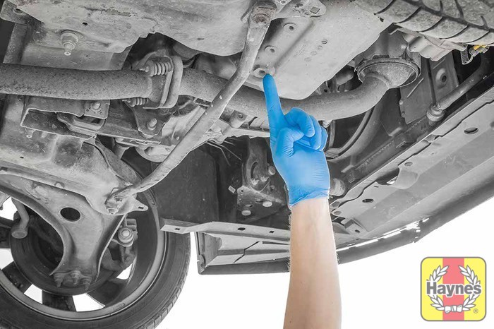 Citroen C4 (2004 2010) 1.6 Oil change Haynes Publishing