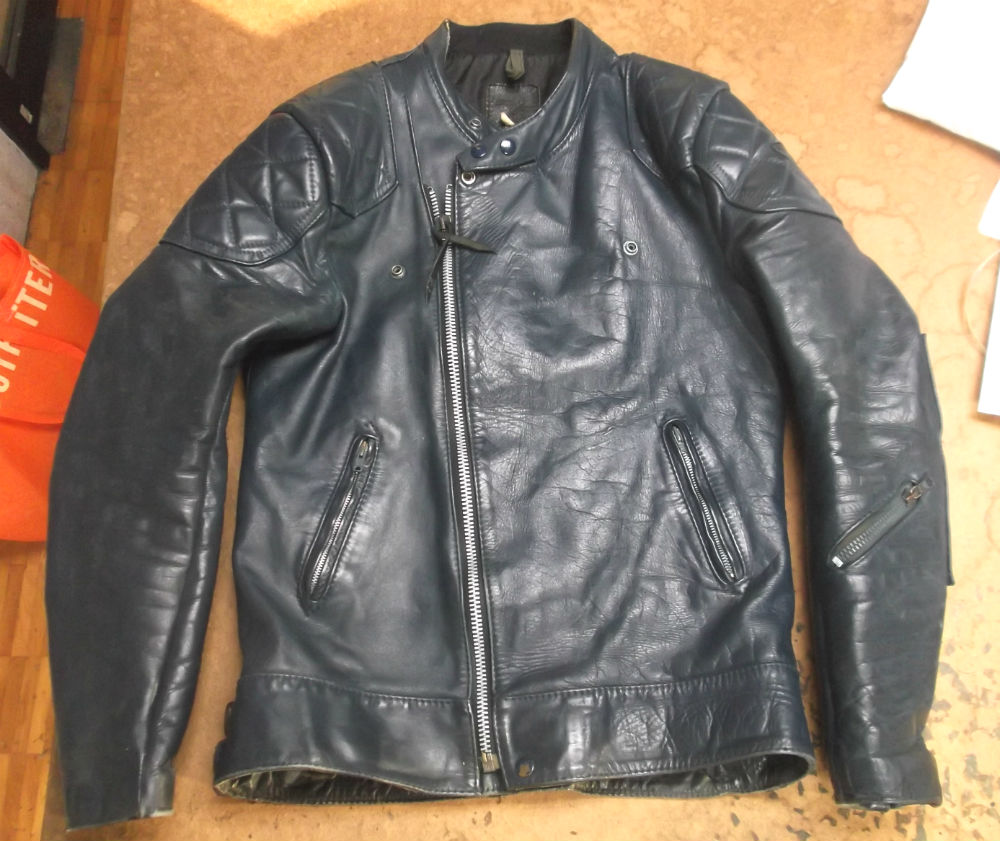 大きいサイズのレザージャケットを小さくリサイズ 革ジャン寸法直し 洋服のお直し屋さんTequila（テキーラ）