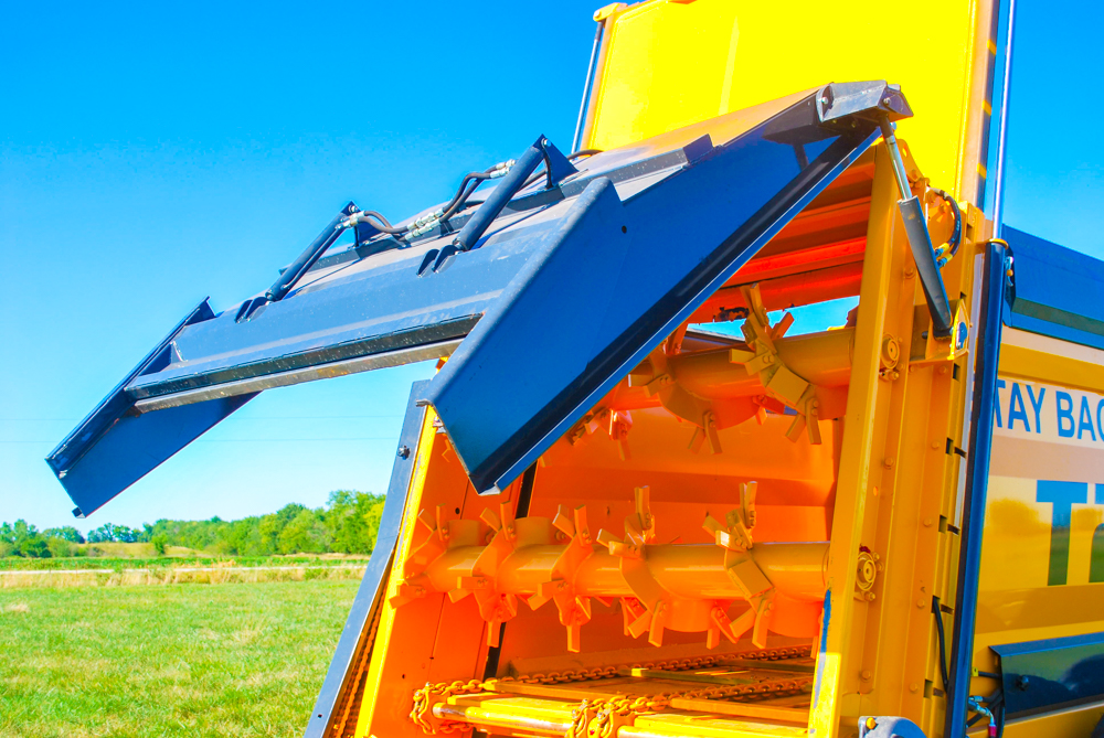 TerraKat Poultry Manure Spreader TerraKat LLC