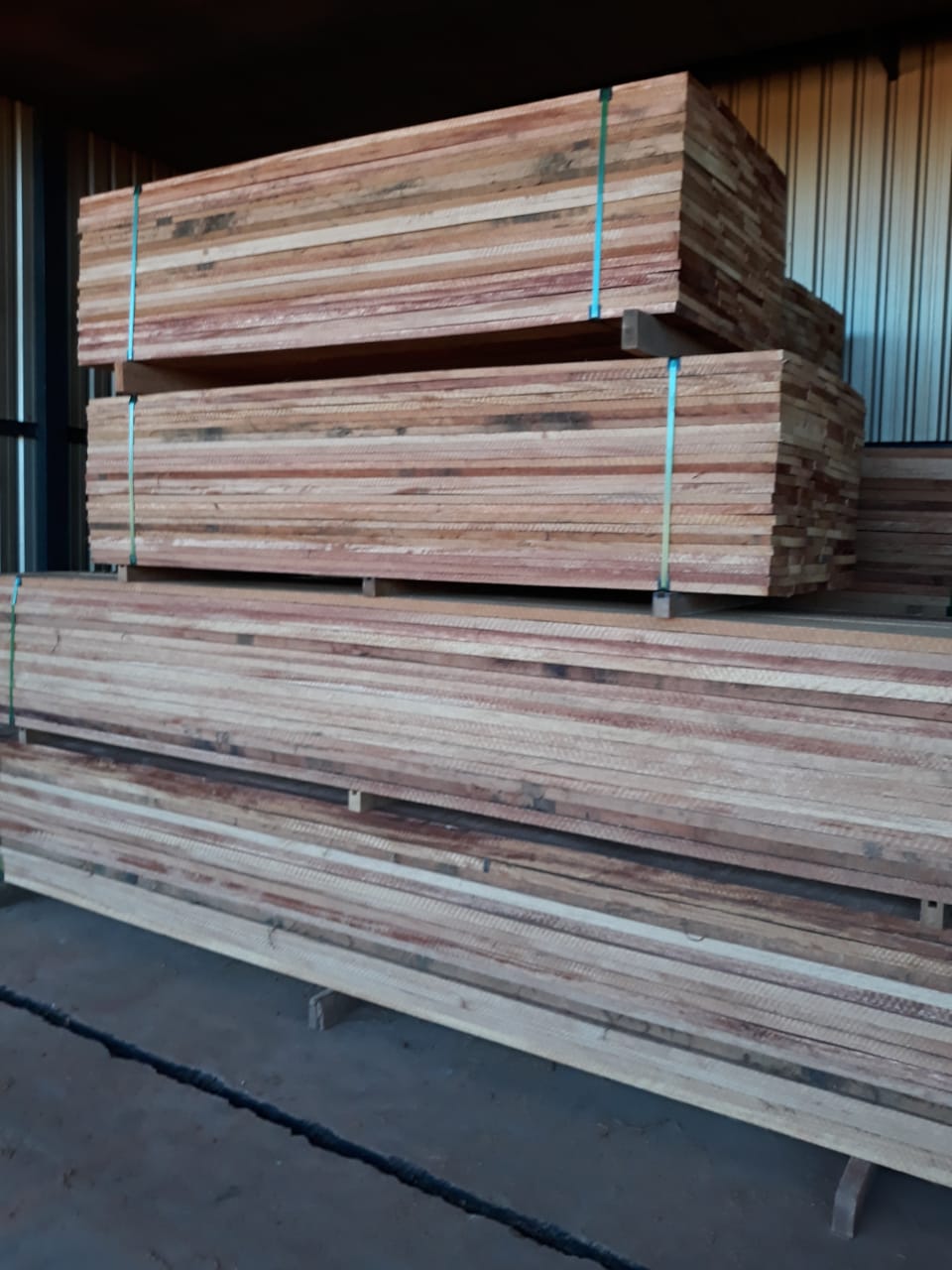 Cedro Mara • Terra Maderas y productos derivados de la madera en