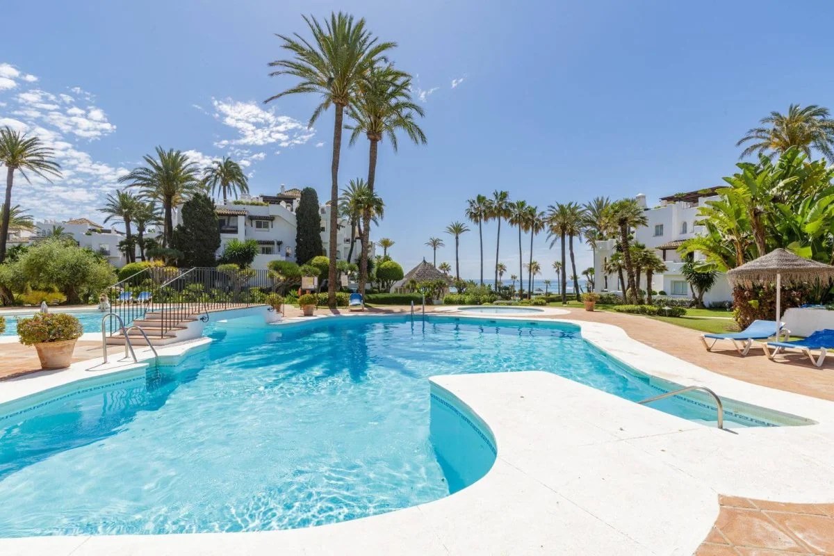 Alcazaba Beach Estepona — Terrasur Homes