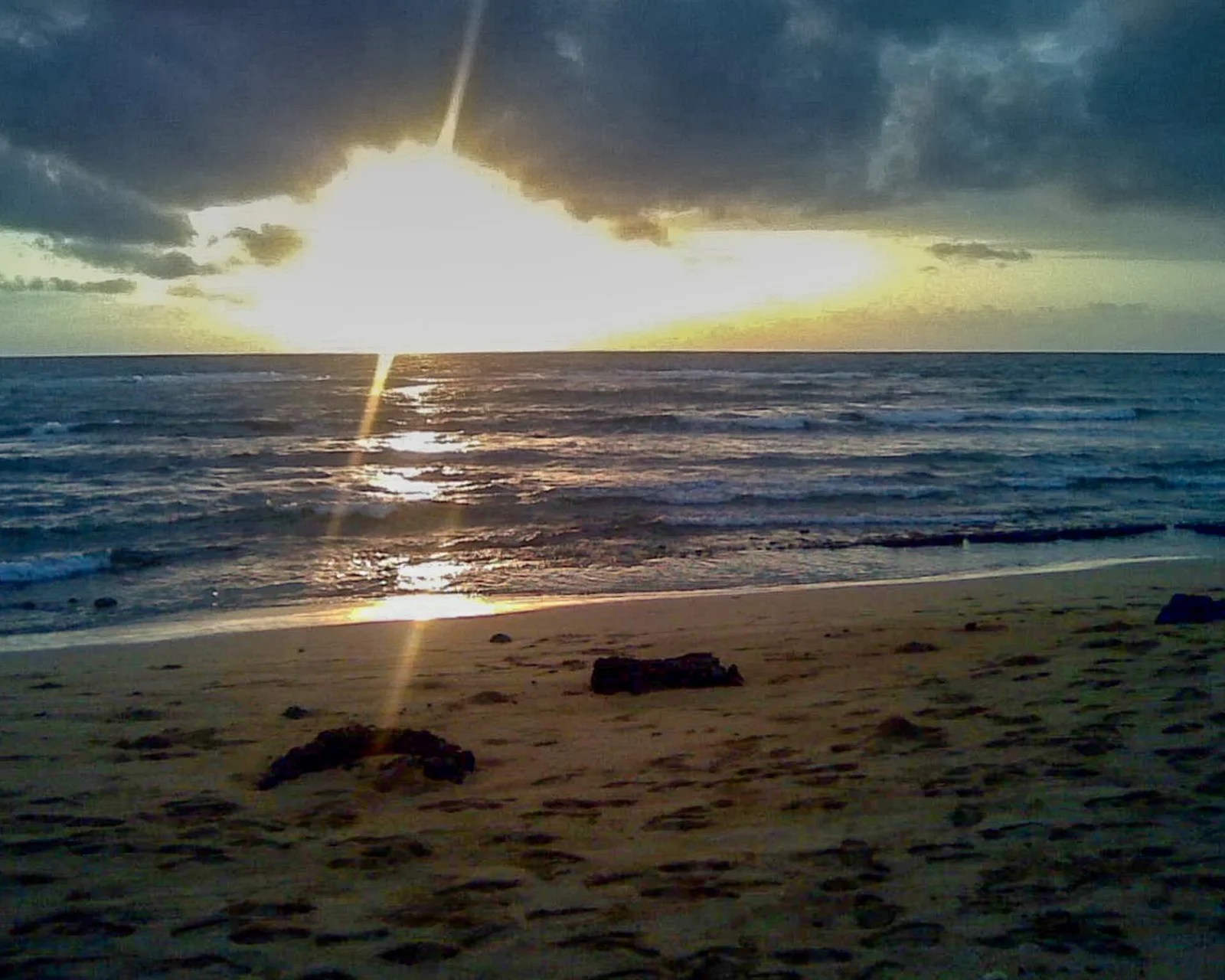 Friday Fotos — our first Kauai sunrise at Nukolii Beach