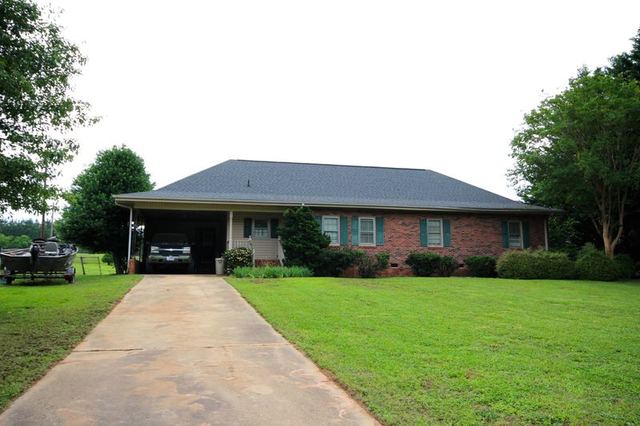 Greer, SC 3 Bedroom Brick Ranch Home Terry Howe & Associates