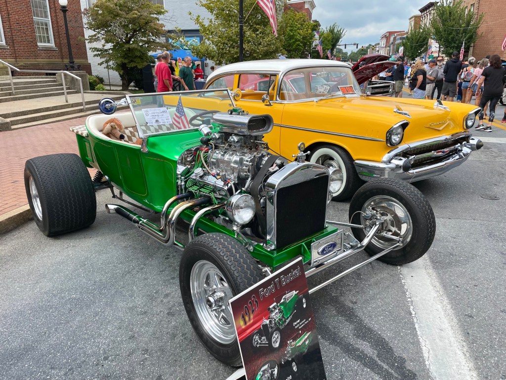 2022 Charles Town Car Show TJ vintage & historic racing coverage
