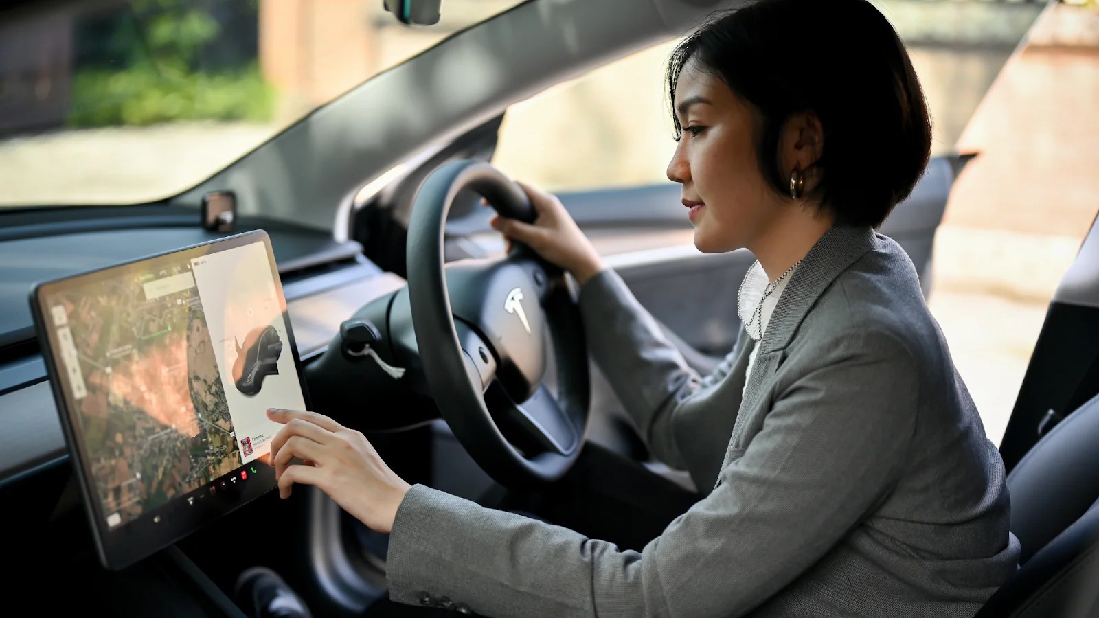 10 Best Tesla Accessories Under 50 TESBROS