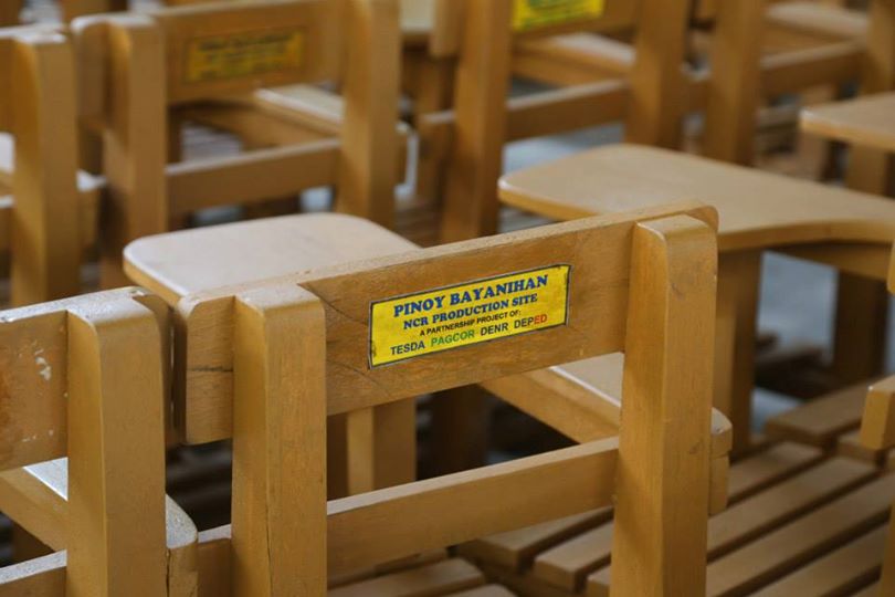 PNoy Bayanihan Distribution of School Armchairs