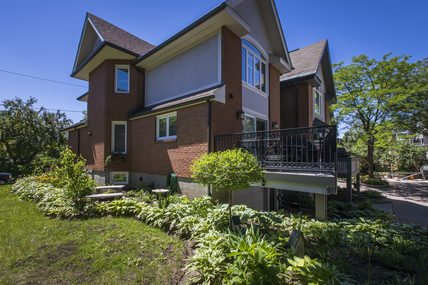 ECHO DRIVEALONG THE CANAL, Ottawa Ontario Teskey Cartwright