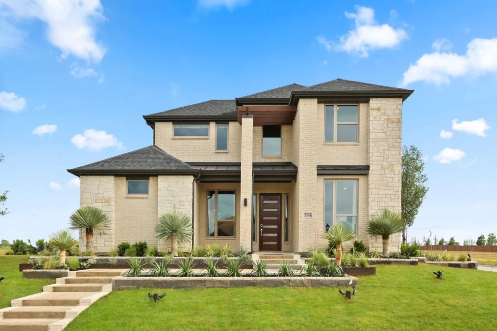Trophy Signature Homes on Lake Travis