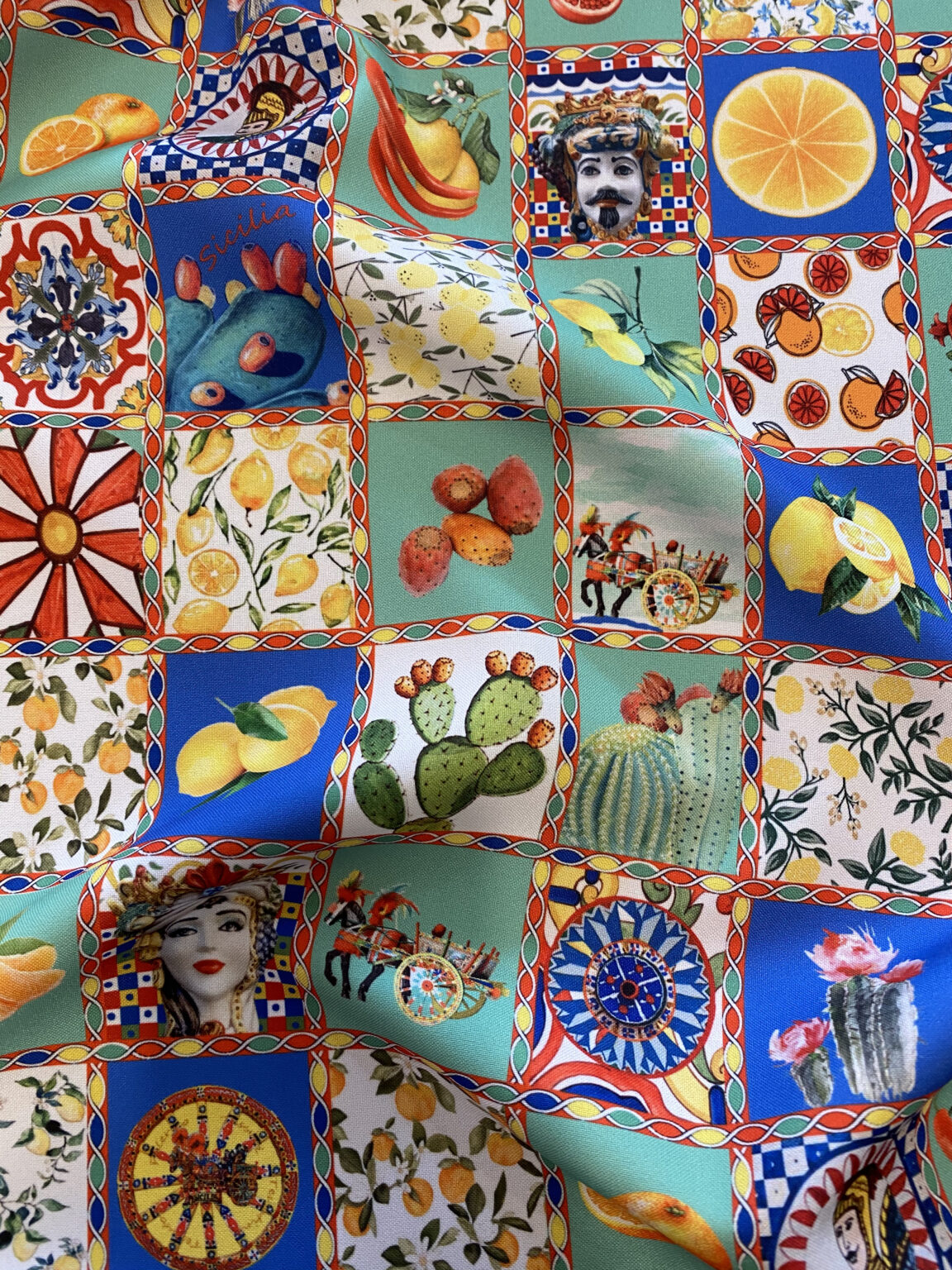 Tessuto maioliche siciliano Textile design exclusive by