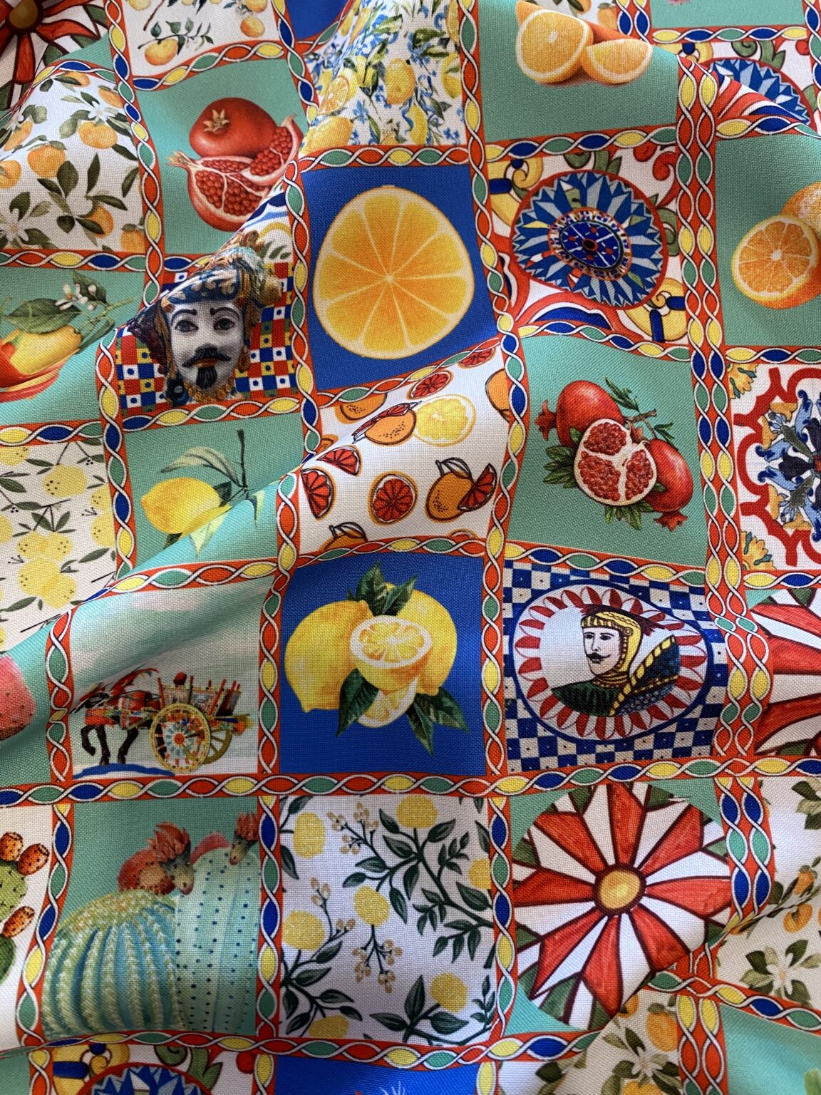 Tessuto maioliche siciliano Textile design exclusive by