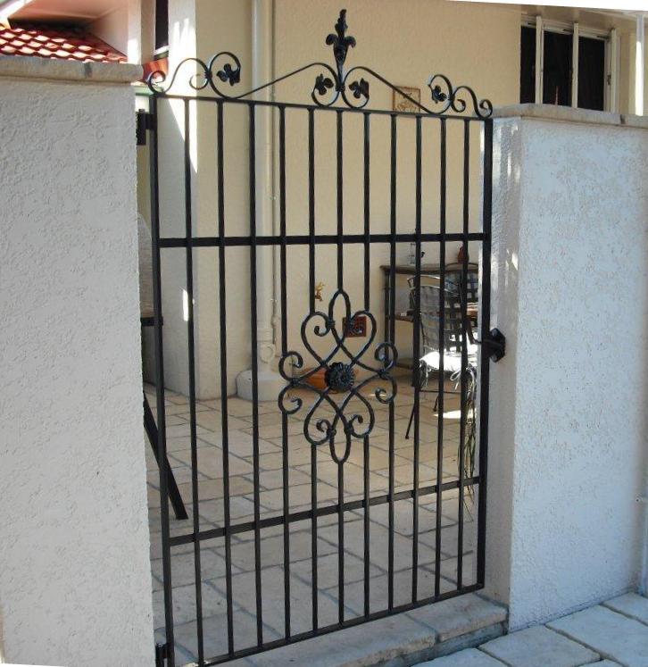Wrought iron courtyard gate Brisbane Australia Farmweld