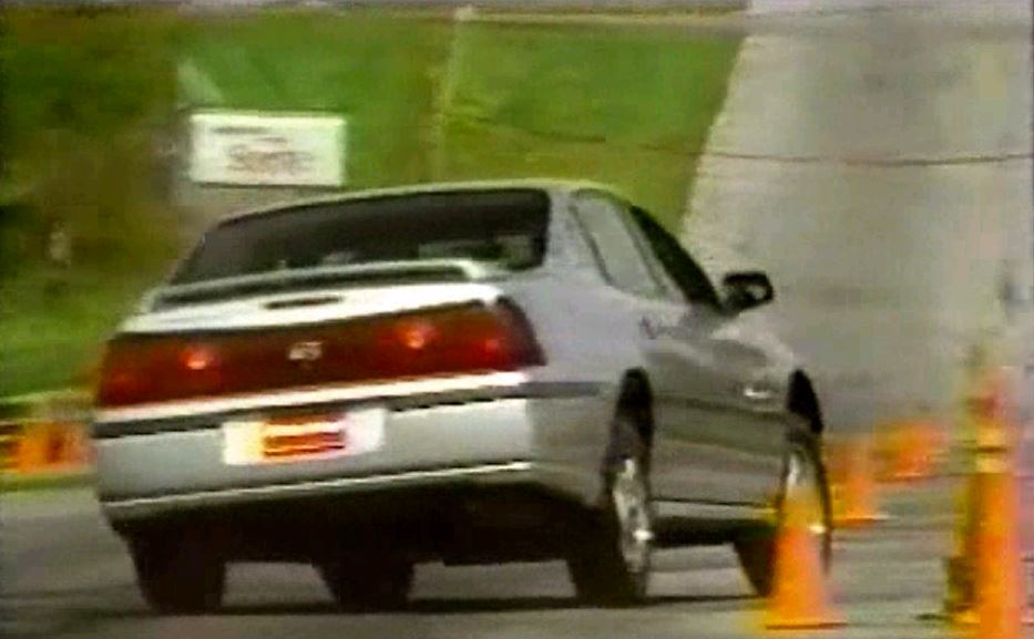 » 2000 Chevrolet Impala Test Drive