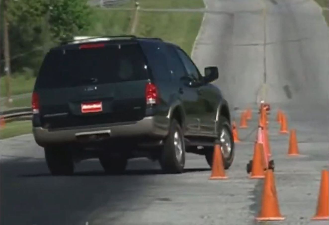 » 2003 Ford Expedition Test Drive