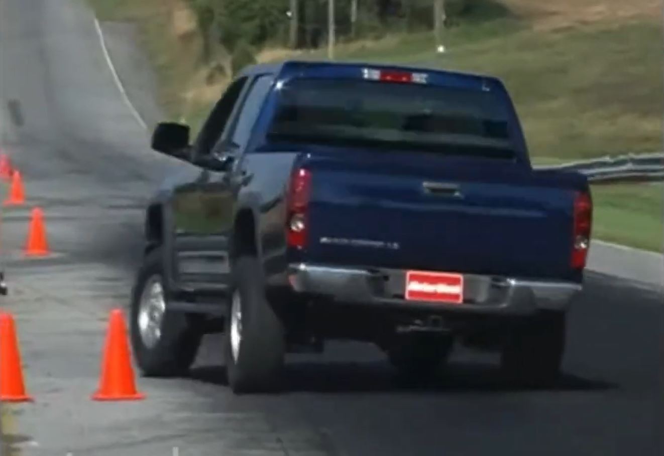 » 2004 Chevroelt Colorado Test Drive