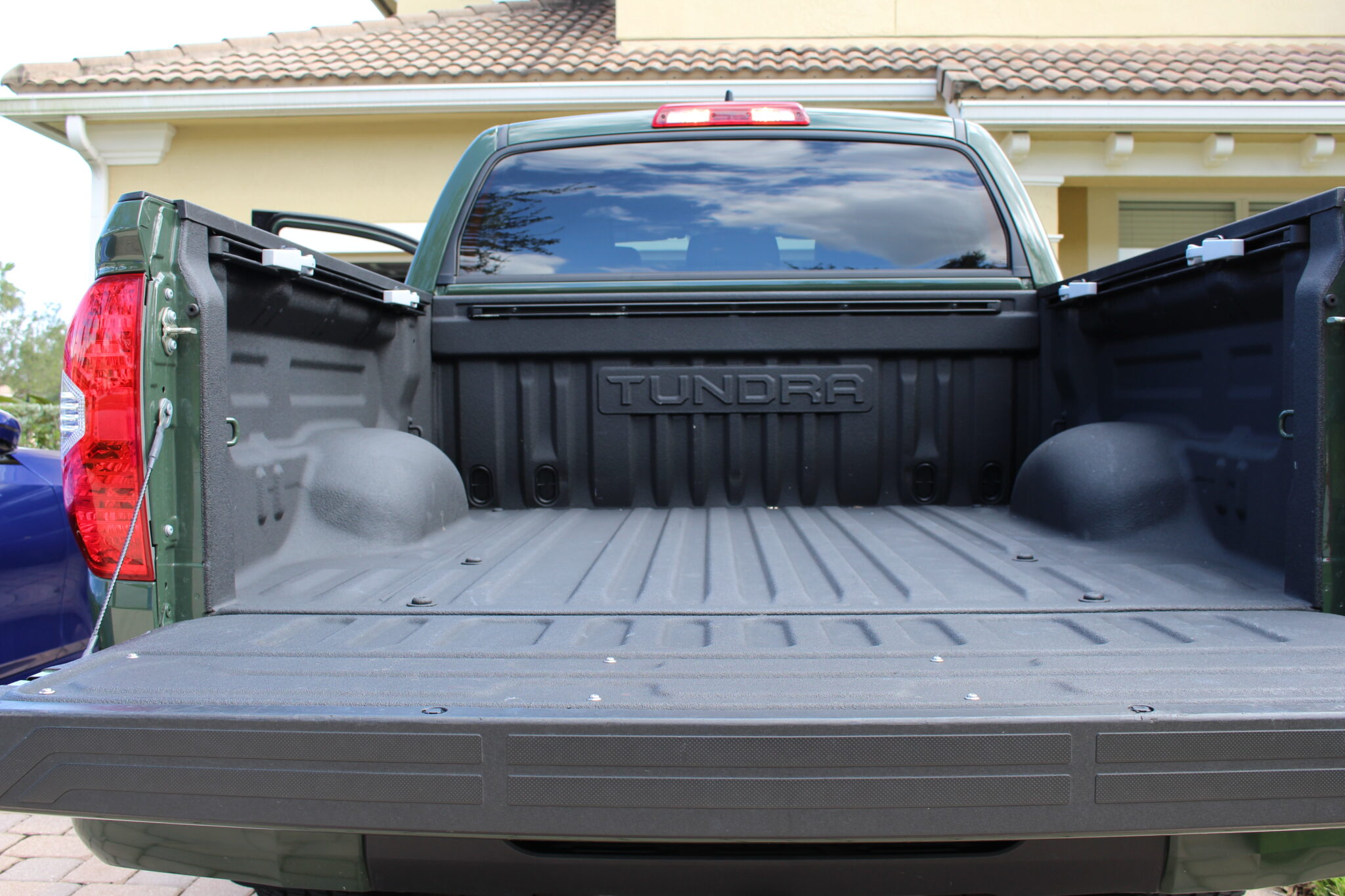 Toyota Tundra Crewmax Rear Legroom