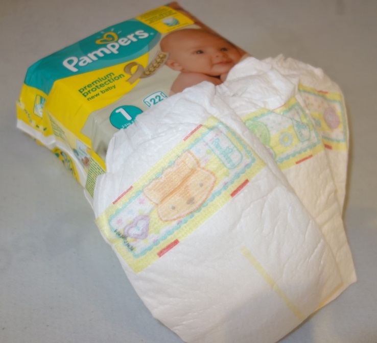 Windeln und Feuchttücher von Pampers TESTGIRAFFE.DE
