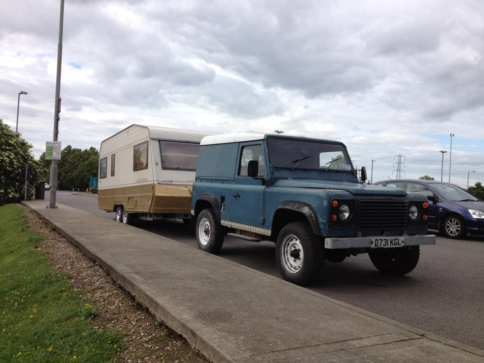 junkYARD 1987 Land Rover 90 Defender 2.5 Petrol Review • T E S T O S T