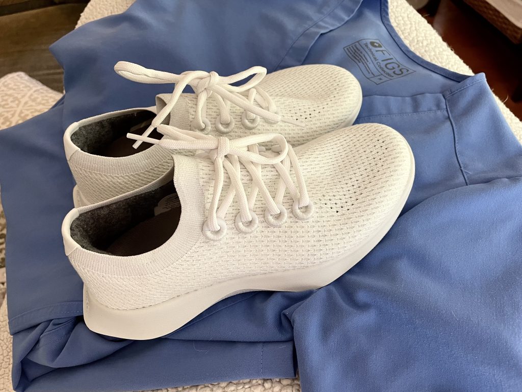 15 Best White Nursing Shoes GUIDE 2024]