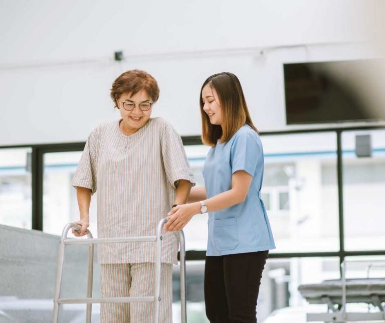 17 Best Jobs For Nursing Students [2023 GUIDE]