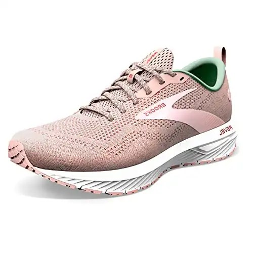 11 Best Brooks Shoes For Nurses [BUYING GUIDE 2024]