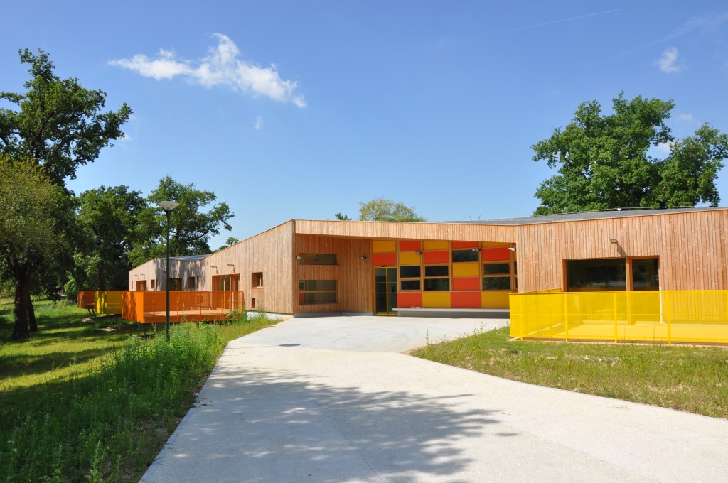 Pôle Enfance à Angoulême Lancereau & Meyniel architectes urbanistes