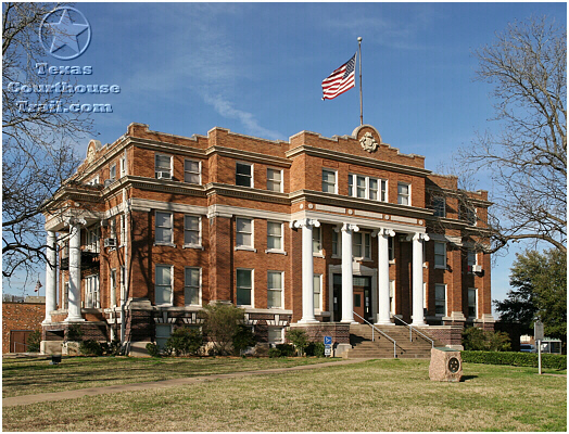Freestone County Courthouse - Fairfield, Texas - Photograph Page 1
