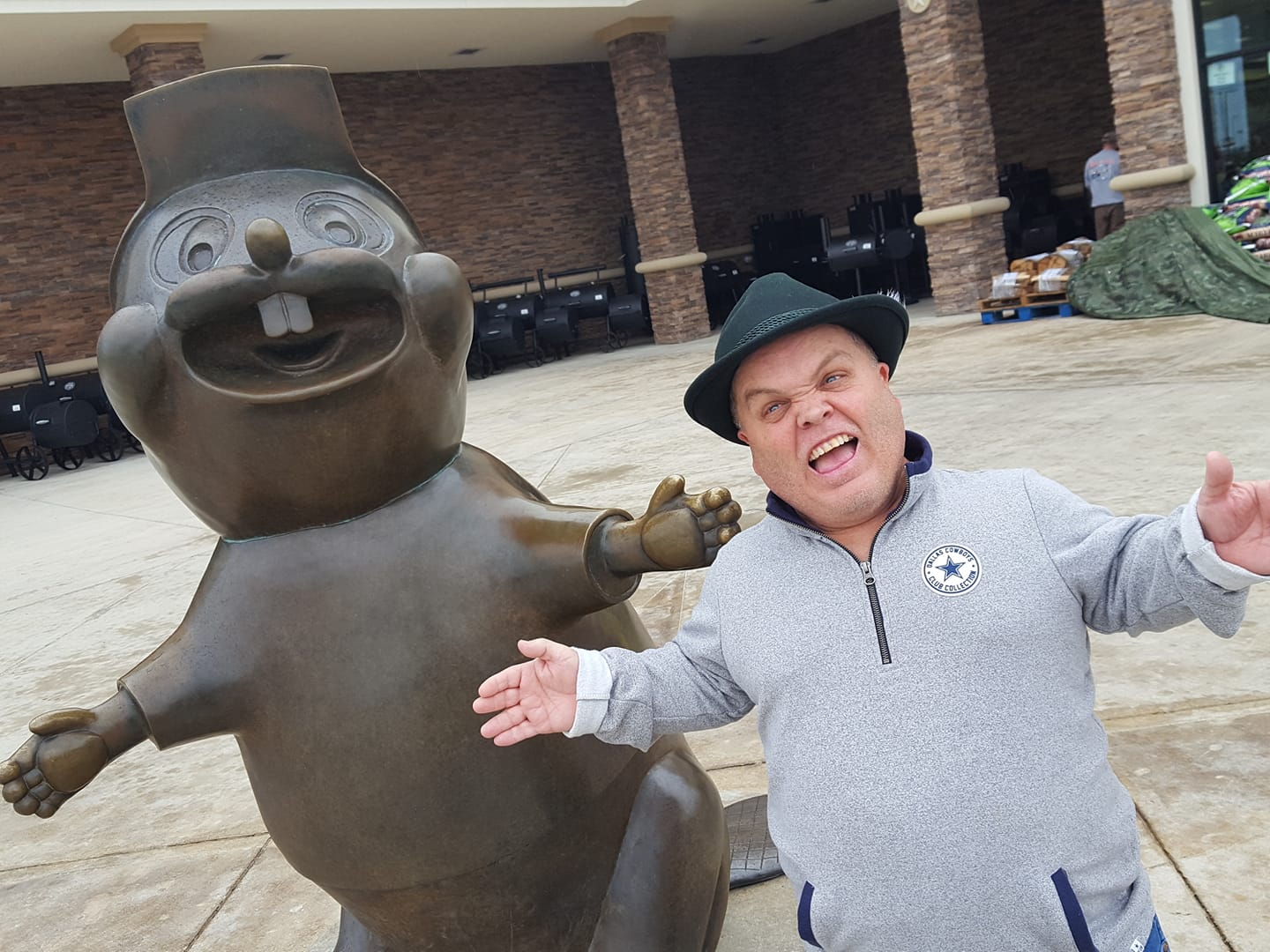 Bucee’s Beaver Statue Created in Bastrop at Largest Art Foundry in Texas