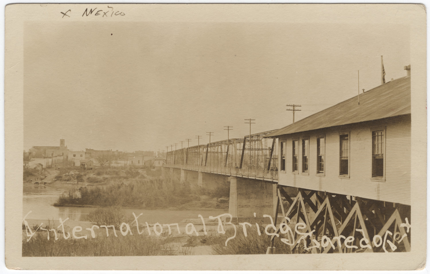 [International Bridge, Laredo, Texas] The Portal to Texas History