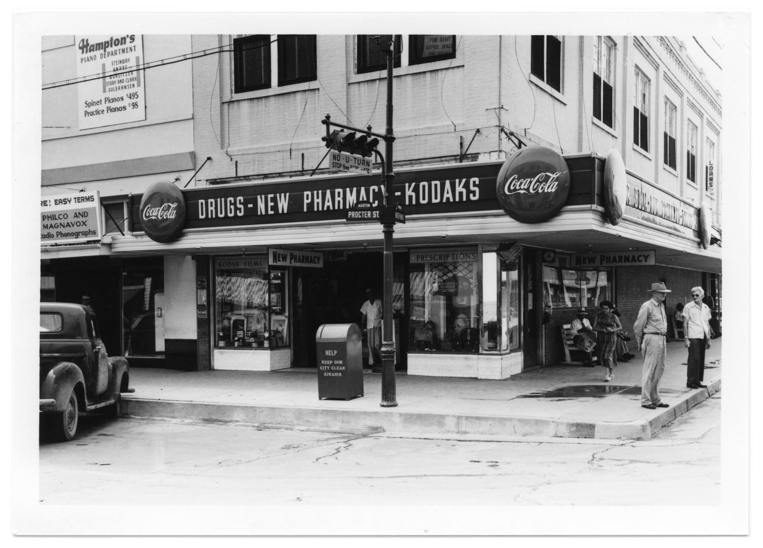 [New Pharmacy] The Portal to Texas History