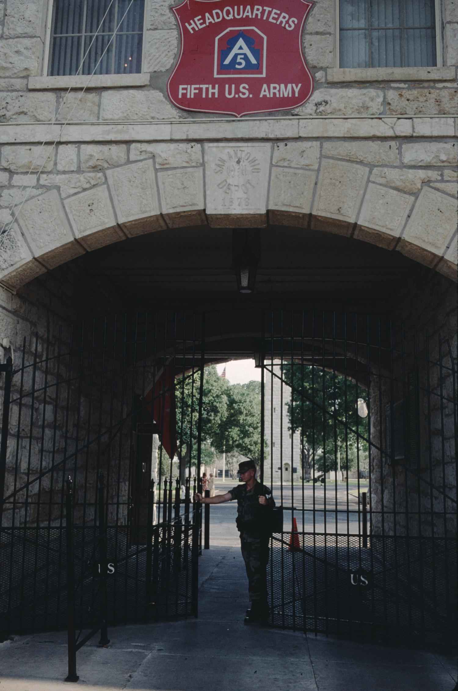 [Headquarters 5th U.S. Army] Side 1 of 1 The Portal to Texas History