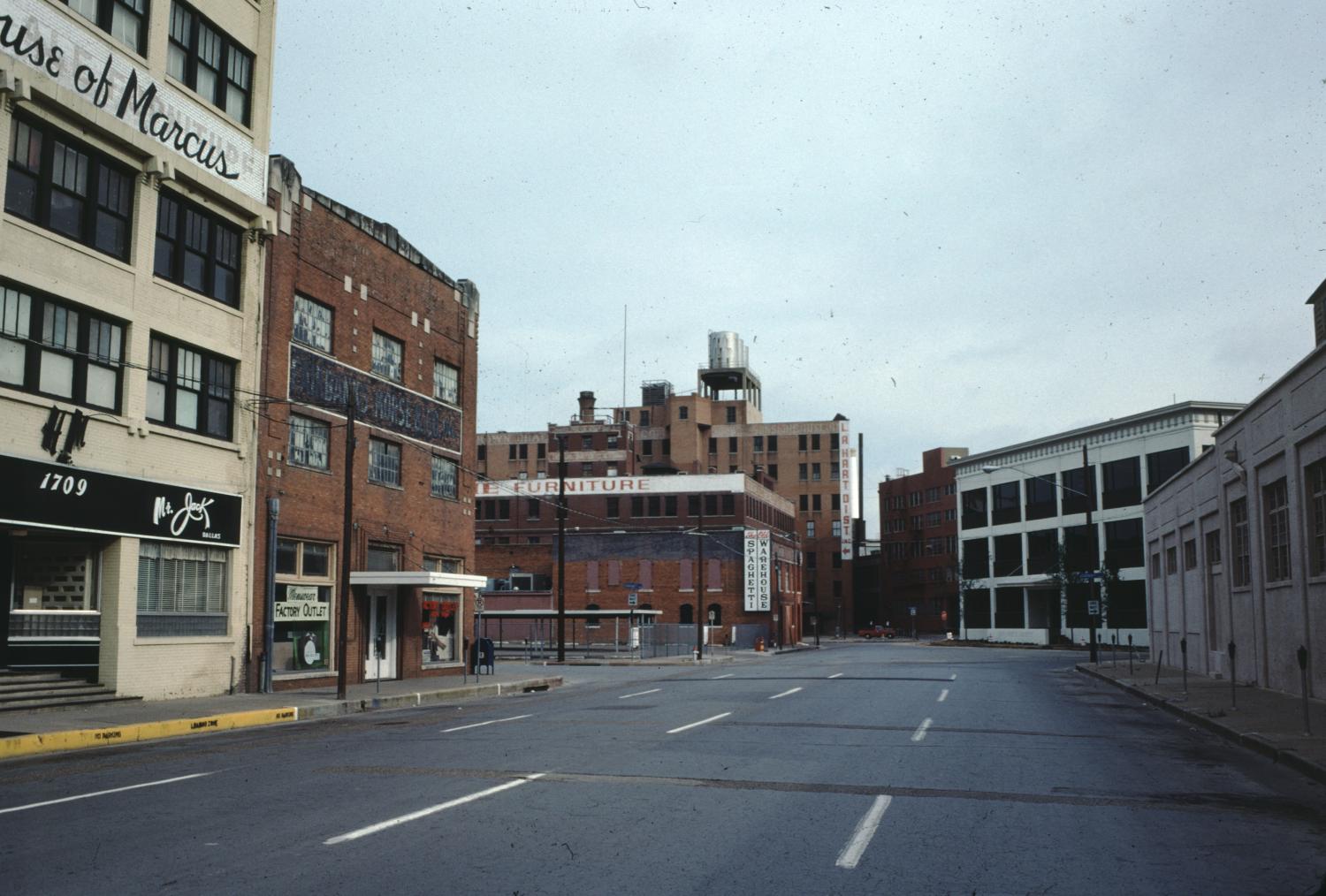 [FairbanksMorse Building, (view N on Market)] Side 1 of 1 The