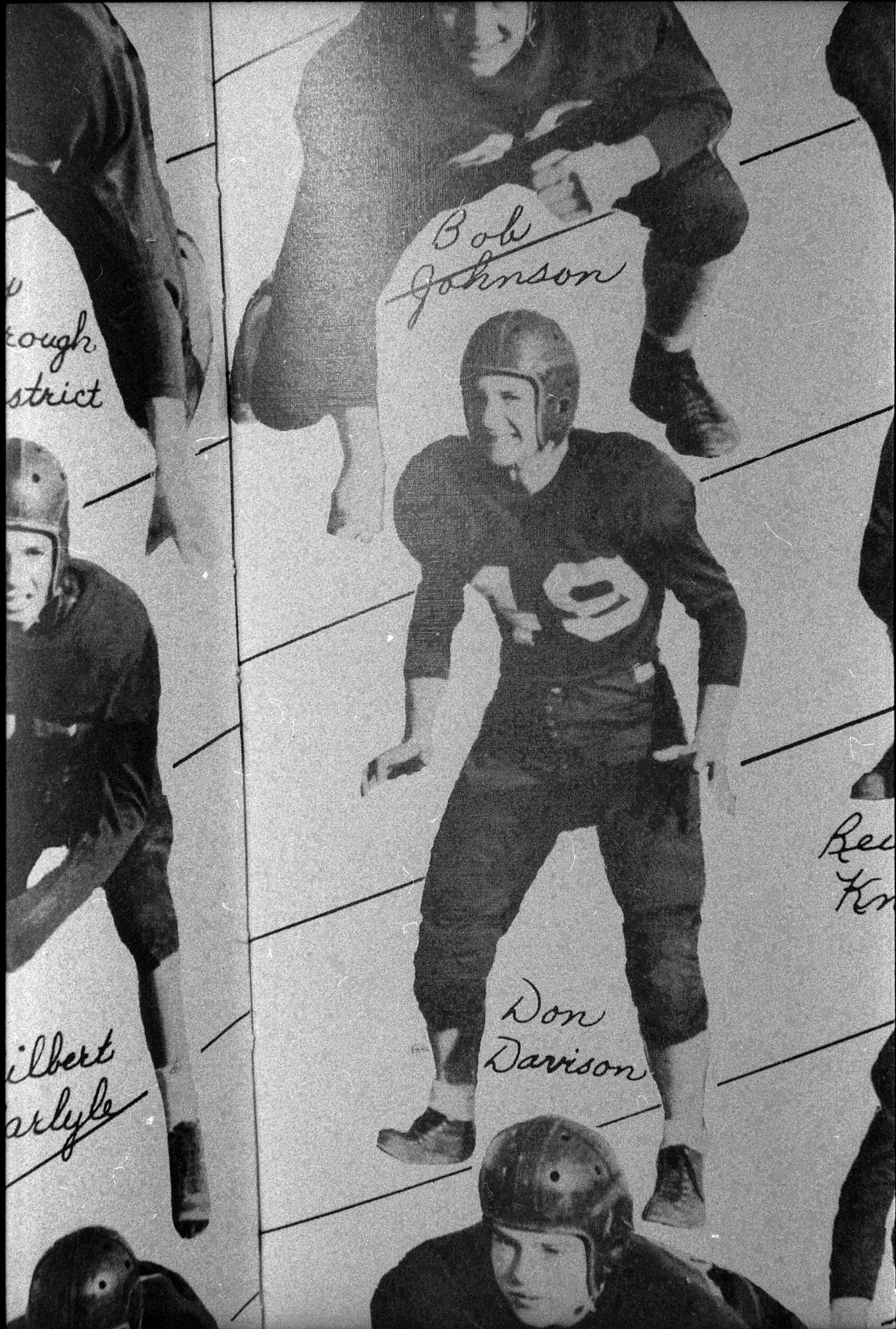 [Hereford High School Football Team] The Portal to Texas History