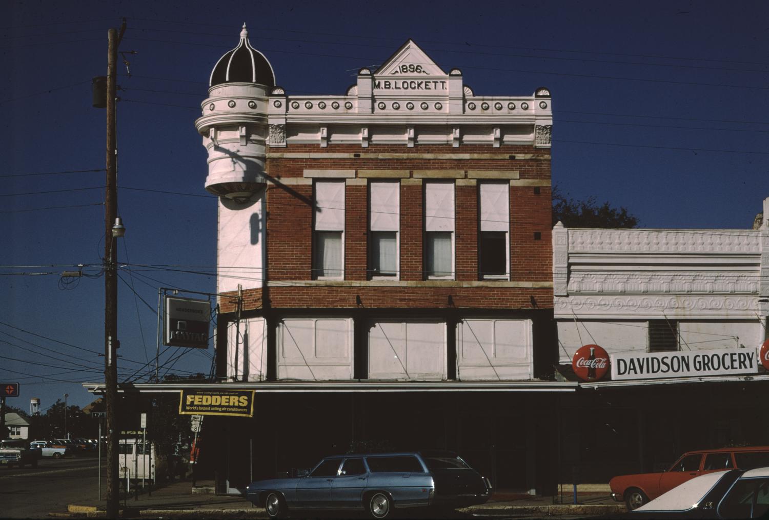 [Lockett Building] The Portal to Texas History