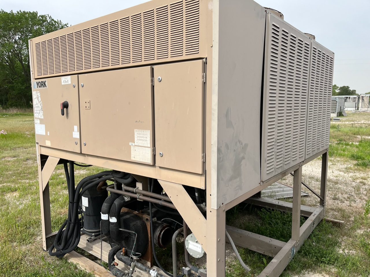 YORK 80 Ton Air Cooled Chiller Texas Used Chillers
