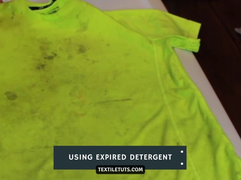 Why Is My Detergent Staining My Clothes? TextileTuts