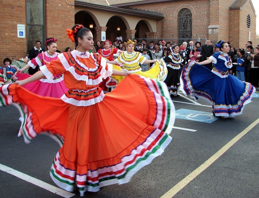 Traditional Mexican Dresses Textile Magazine, Textile News, Apparel