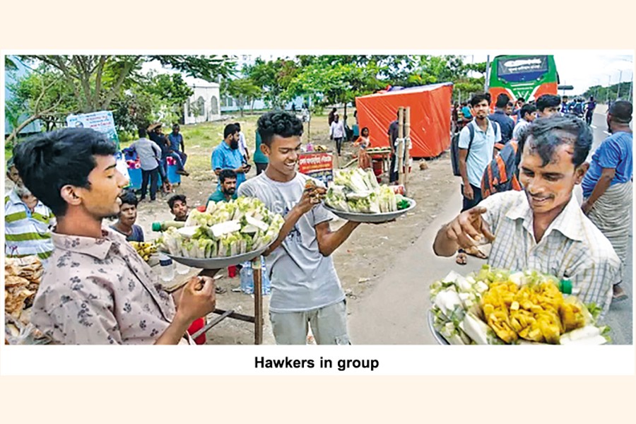 Into the lives of Dhaka's transport hawkers The Financial Express