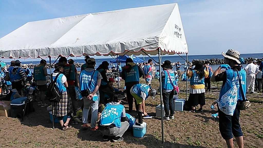 浜地海水浴場トヨタ・福井新聞・フィッシャーズキス釣り大会！「AQUA SOCIAL FESS!! IN浜地海水浴場
