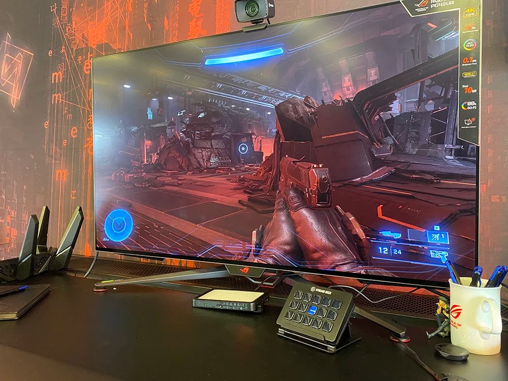 Asus ROG Swift PG42UQ 42" OLED Full Details and Hands On First