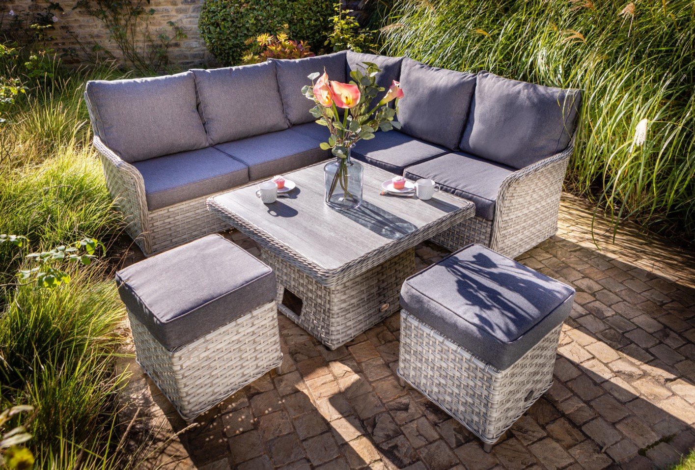 Hartman Hartman Heritage Tuscan Square Adjustable Casual Garden