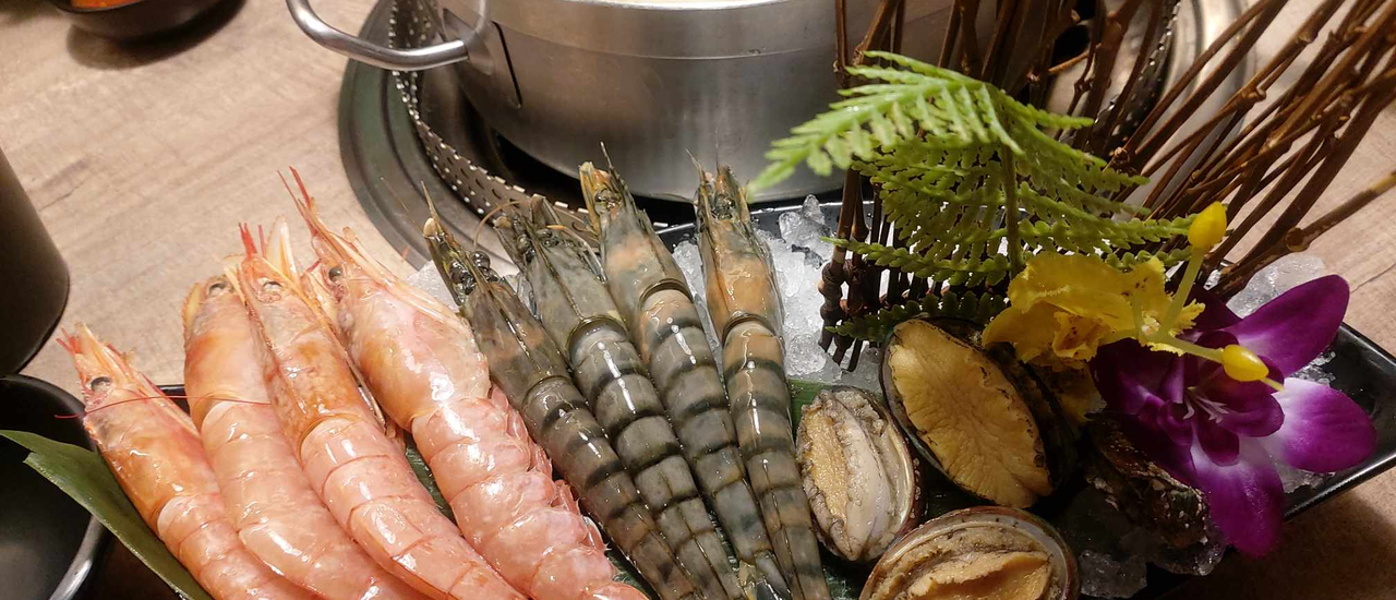 Readme.me TAIWAN Premium New Mala Hot Pot Plus+ ย่านซีเหมินติง +แนะนำ