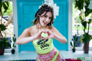 heart hands wallpapers - wallhaven.cc